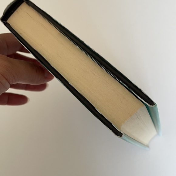 HarperCollins Publishers, Sarah Strohmeyer’s Smart Girls Get What They Want - Picture 4 of 8